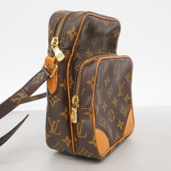 LOUIS VUITTON Brown Monogram Shoulder Bag - Picture 2 of 15